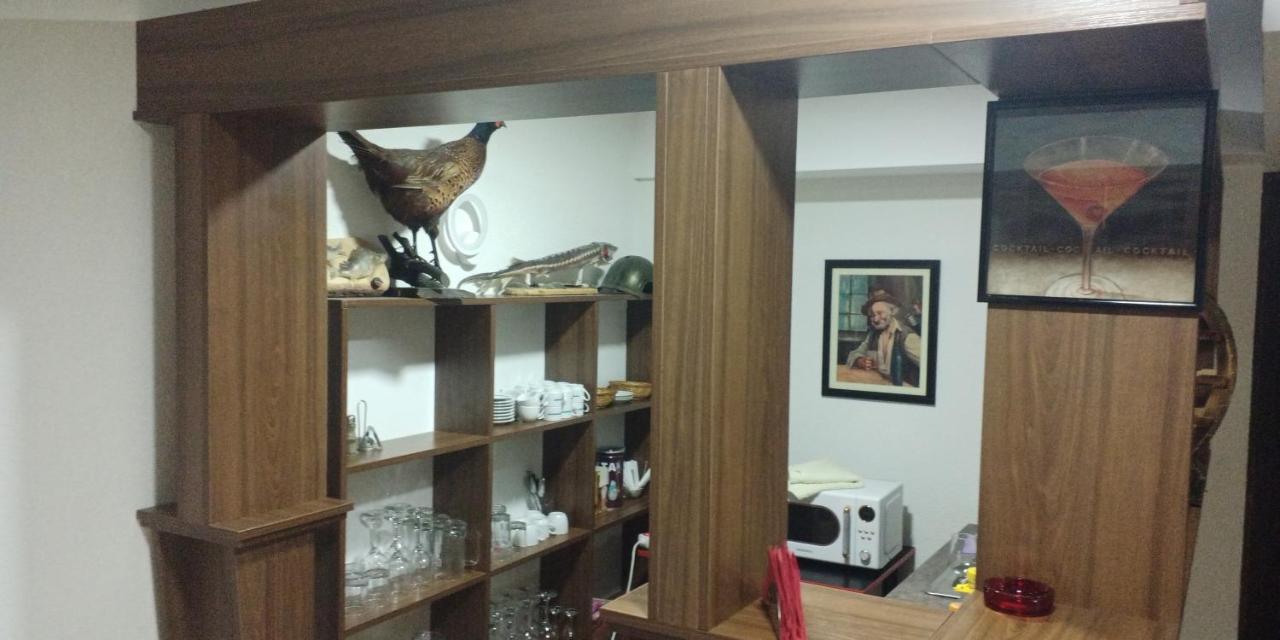 Casa De Vacanta Clara Maria คอมาร์นิค ภายนอก รูปภาพ